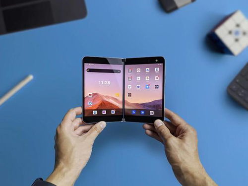 科技與文化的交織 折疊屏革新、新品動態(tài)與大師隕落